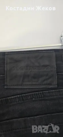  Нови със етикет. Дънки оригинални DSQUARED2 , снимка 5 - Дънки - 56380911