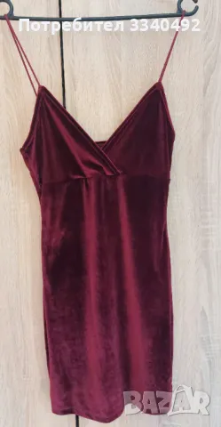 Тъмно червена плюшена рокля (кадифе)