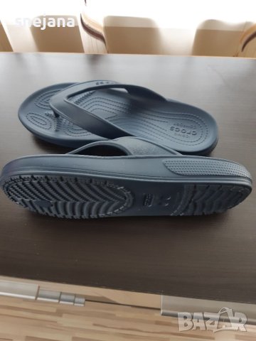 Оригинални джапанки Crocs , снимка 4 - Джапанки - 40364798