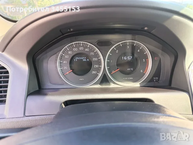Продавам Volvo xc60, снимка 15 - Автомобили и джипове - 55778030