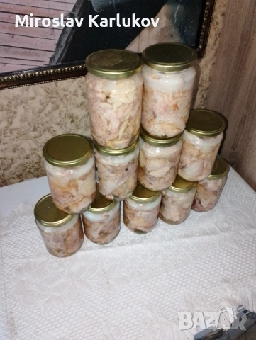 Заешко в буркани 