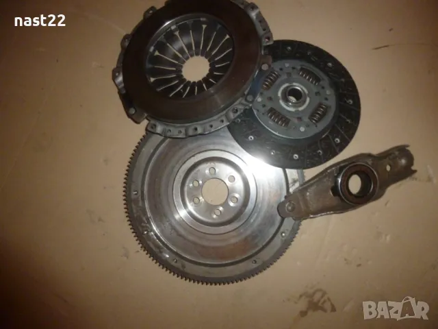 Маховик със съединител Фолксваген Поло 1.4 тди 80 к.с BLS, снимка 5 - Части - 50144069