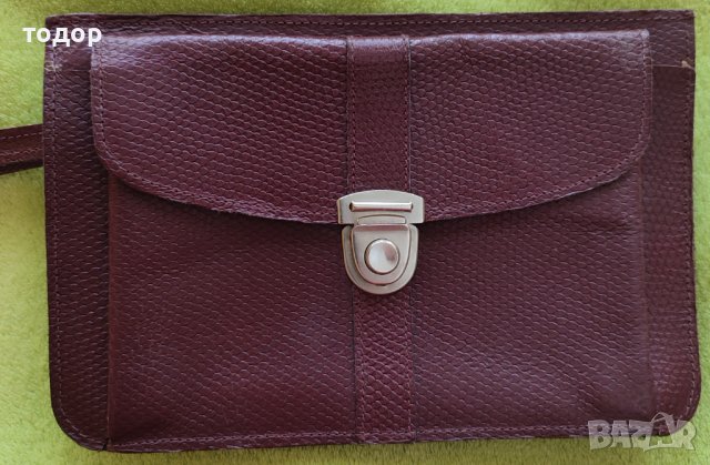 Перфекна Мъжка Кожена Чантичка Чисто НОВА