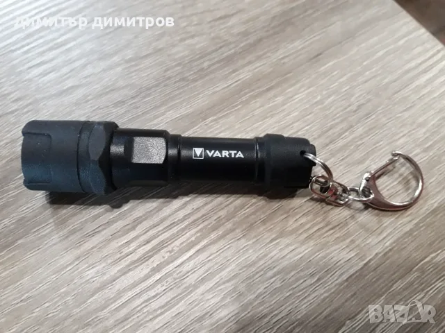 Малък мини ръчен лед фенер ключодържател VARTA Indestructible