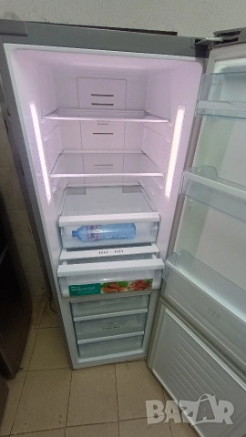Хладилник с фризер No Ftost, снимка 8 - Хладилници - 54202021