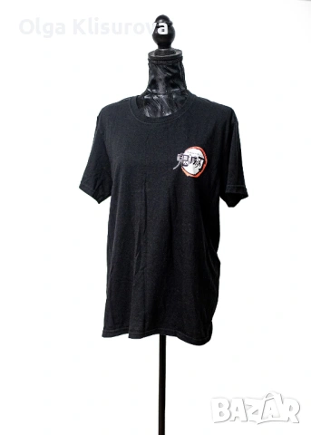 Тениска от Demon Slayer: Kimetsu no Yaiba с емблематичните Hashira