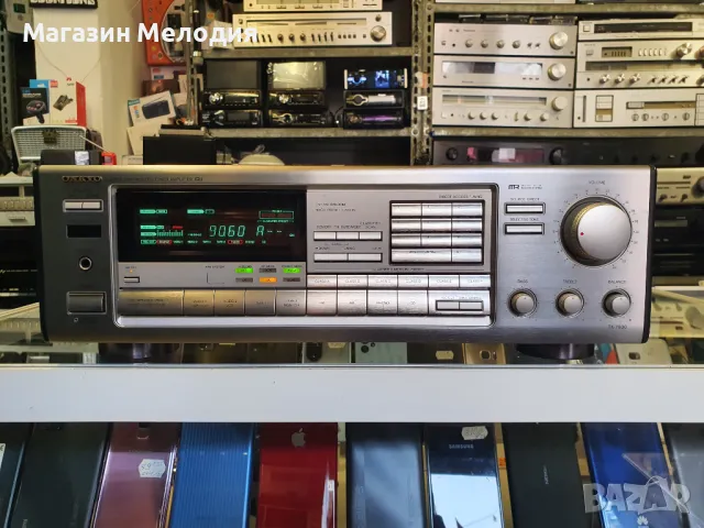 Ресийвър Onkyo TX-7830 Две по 90 вата на 4 ома. В отлично техническо и визуално състояние.