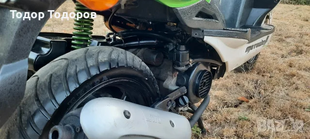 Скутер 870км. 49cc 4т. С документи , снимка 7 - Мотоциклети и мототехника - 56106288