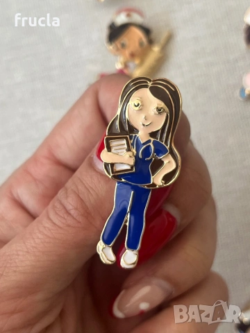 Брошки Медицински Сестри, снимка 7 - Други - 53305240