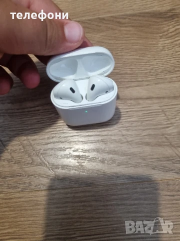 apple airpods първа или втора генерация