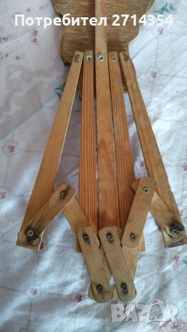 Стара дървена закачалка , снимка 3 - Антикварни и старинни предмети - 52129521