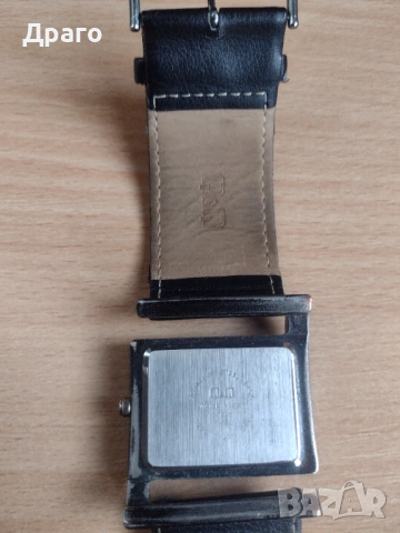 Дамски  часовник Q&Q, снимка 4 - Дамски - 33813373