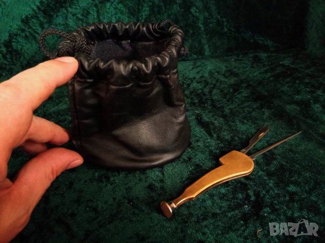 Аксесоари за лула-кожена кесия и др, снимка 4 - Други ценни предмети - 51464697