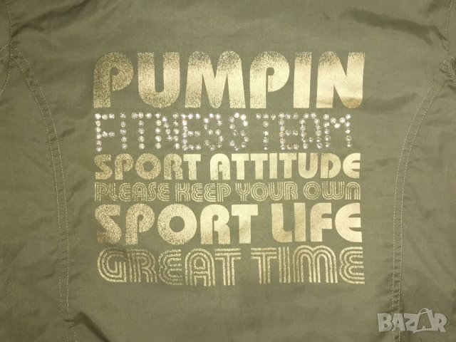 Дамско яке BERSHKA, size M, със златна щампа на гърба, много запазено, снимка 3 - Якета - 35250939