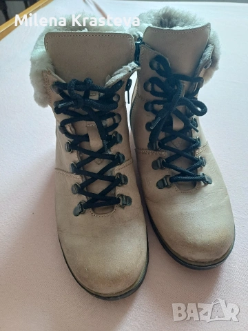 номер 37 Два чифта общо естествена кожа