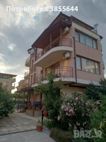 Апартамент с две самостоятелни спални, снимка 1