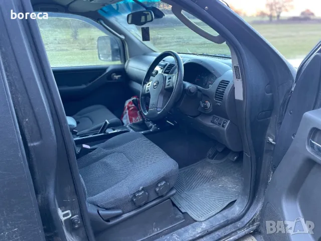 nissan navara 2.5 190 кс фейс, снимка 10 - Автомобили и джипове - 48328629