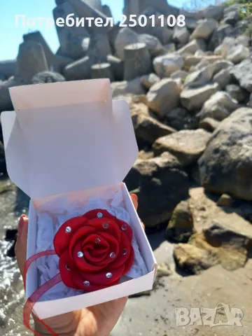 Чокър роза с камъчета, снимка 3 - Колиета, медальони, синджири - 49359896