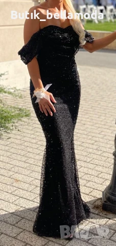 Официална черна рокля 