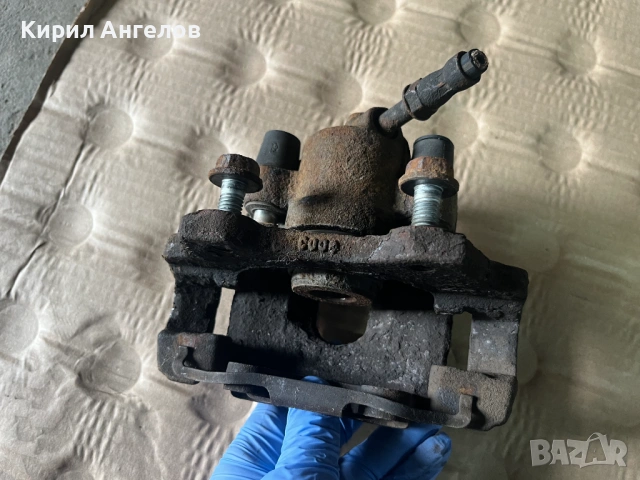 Задни спирачни апарати от BMW E46 320D (150 к.с.), снимка 4 - Части - 51663885