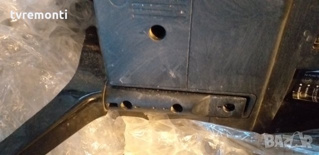 Стойкa за телевизор TELEFUNKEN 43UB8200, снимка 2 - Части и Платки - 30714253