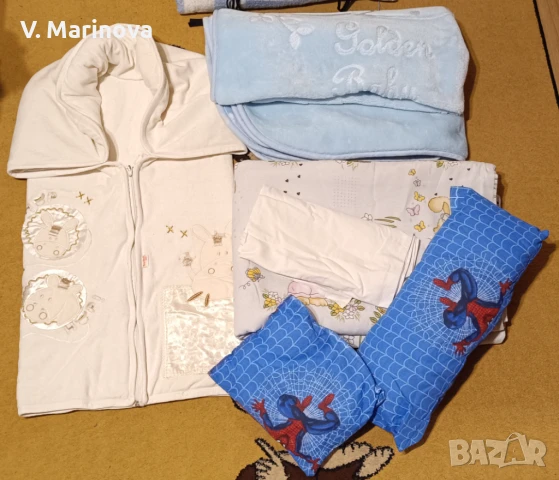 Лот бебешки одеяла 15лв