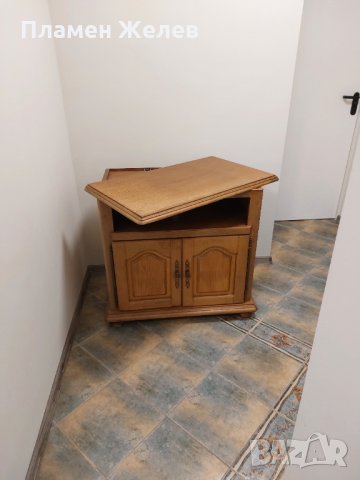 Продавам масивнаТроянска мебел, снимка 7 - Шкафове - 33818860