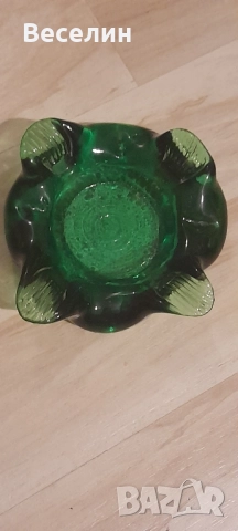 Пепелник цветно стъкло  Намаление 