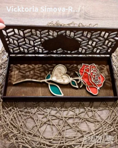Дървени: Роза, Роза с  кутия и Кутия сърце за бонбони/бижу, снимка 2 - Изкуствени цветя - 48982035