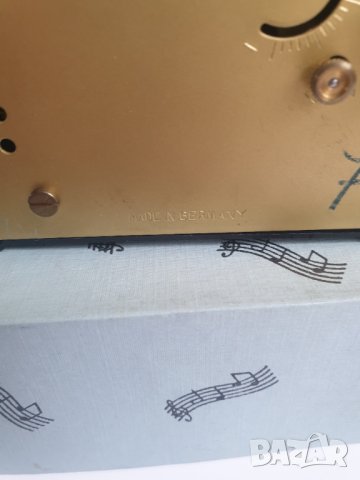 Стар немски бакелитен будилник с танцуваща балерина Goldbuhl, снимка 6 - Антикварни и старинни предмети - 40406802