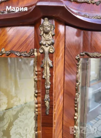 Италианска барокова витрина 018, снимка 4 - Секции и витрини - 49003633