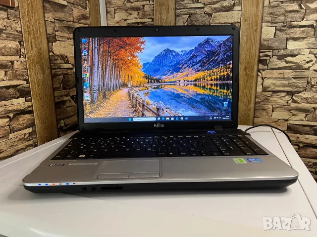 Лаптоп Fujitsu / 15,6” / i5 / 8GB RAM / Win 11 