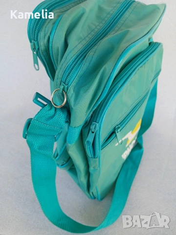 Зелена чанта, за носене през рамо , снимка 4 - Чанти - 52366759