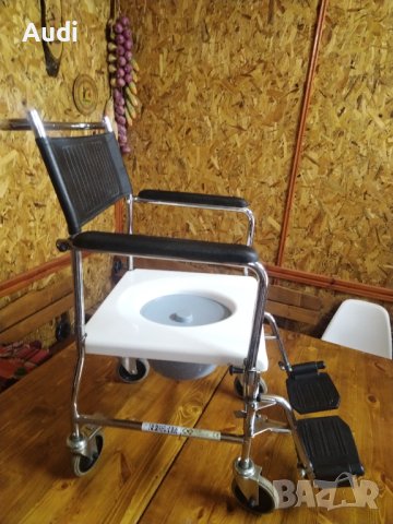 Санитарен тоалет стол с вдигащи се подлакътници за баня и тоалет. Подходящ за възрастни, оперирани, , снимка 6 - Тоалетни столове - 42221080