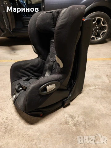 Детско столче за кола MAxi Cosi Axiss Nomad Black, снимка 2 - Столчета за кола и колело - 54362560