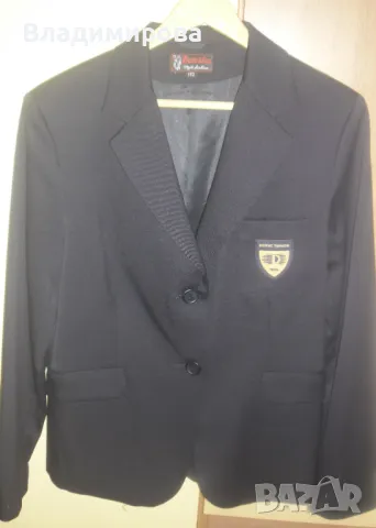 Костюм (сако и пола) + елек и пуловер 