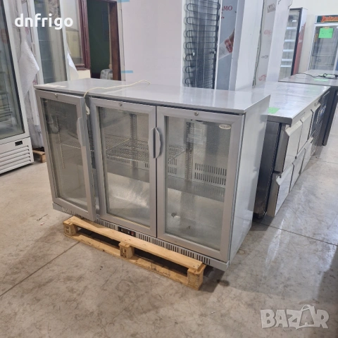 подбарова витрина три врати, снимка 2 - Витрини - 53955405