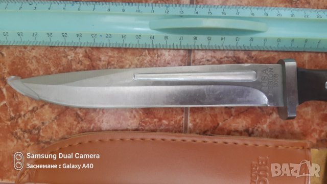 Нож за лов, дървена дръжка 58HRC с кожена кания, снимка 2 - Ножове - 34226823