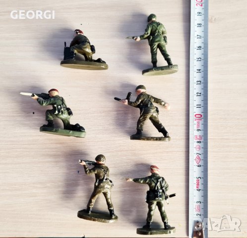 Пластмасови войници пълен лот зелени, снимка 4 - Колекции - 27916023