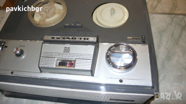 Ролков магнетофон, снимка 2 - Радиокасетофони, транзистори - 42768367