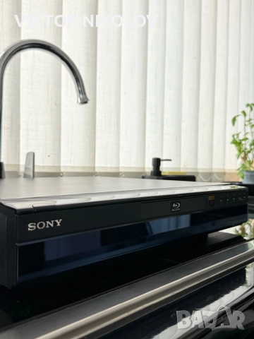 Sony BDP-S300 Blu-ray плеър , снимка 2 - Аудиосистеми - 52052238
