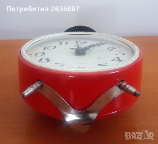 Античен съветски будилник Serkisof, снимка 5 - Други - 37889163
