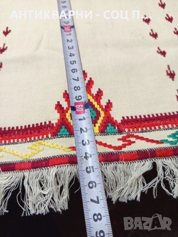 Соц Старо Ръчно Бродирано Каре Покривка Номер 276., снимка 10 - Антикварни и старинни предмети - 53057333