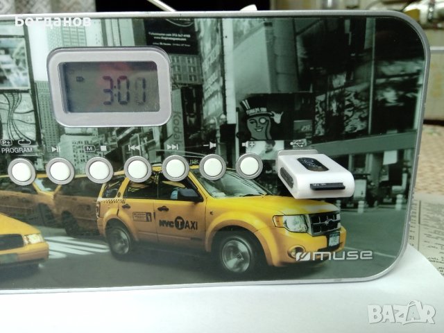 PORTABLE RADIO CD/MP3/USB/AUX IN PLAYER- MUSE M-28 NY ДИЗАЙНЕРСКИ МОДЕЛ, снимка 5 - Аудиосистеми - 44308381