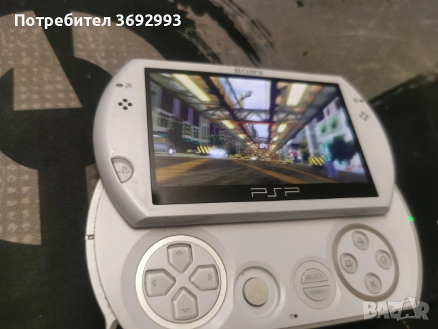 Sony PSP-N1004 2005г.