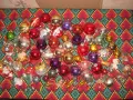 Ретро стъклени играчки за елха, със следи от употреба. Над 75 броя, са. Цена- 70 евро, за всичките. , снимка 1