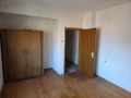 Продавам 4-стаен апартамент в гр. Троян, снимка 2
