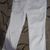 Детски бял панталон, с декорация в сребристо, 7/8, размер 25, снимка 3 - Детски панталони и дънки - 25812616