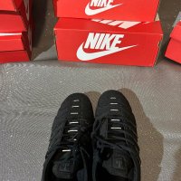 Nike Vapormax Plus, снимка 3 - Маратонки - 44342266