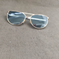 Продавам дамски слънчеви очила KWIAT EXCLUSIVE

KS EX 9180

, снимка 15 - Слънчеви и диоптрични очила - 44595043